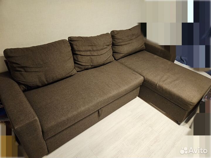 Диван угловой