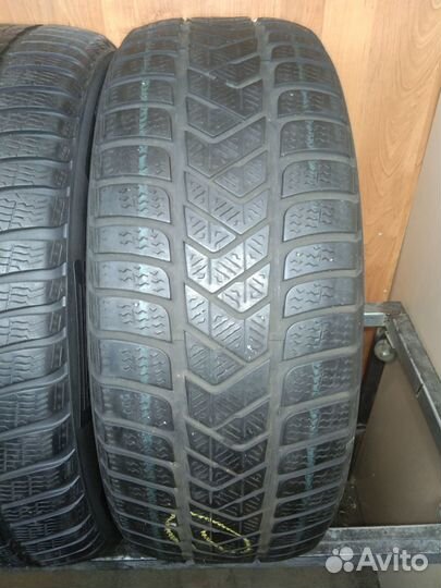 Pirelli Winter Sottozero 3 225/50 R17