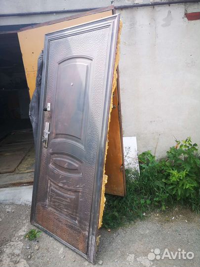 Дверь входная бу