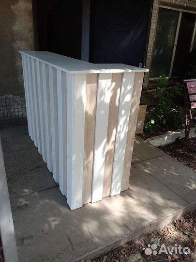 Стойка ресепшн,новая