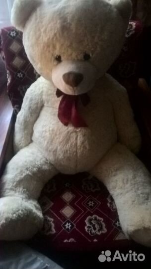 Плюшевый медведь