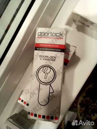 Продам личинки дверные