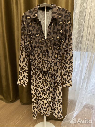 Женские вещи 42-44