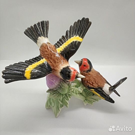 Статуэтка фарфор 