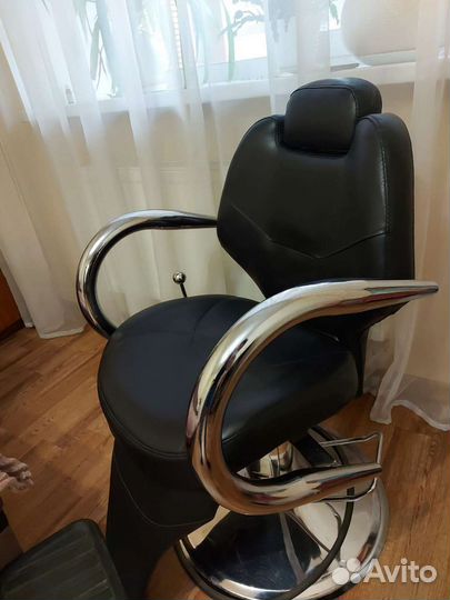 Кресло для Барбера бу