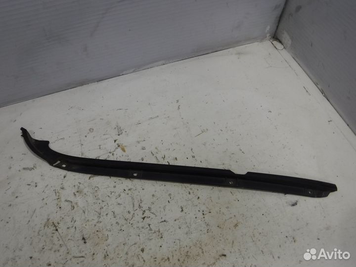 Накладка стойки Mazda B2500