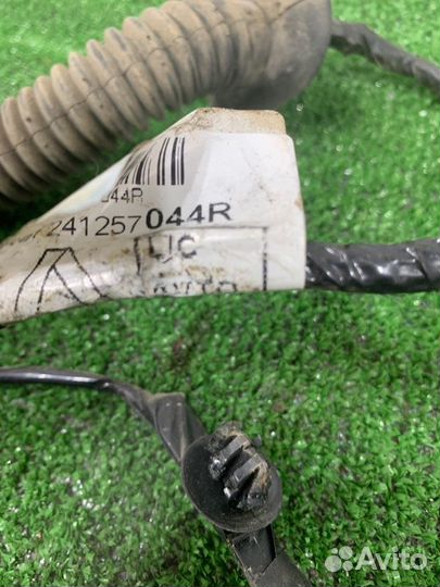 Проводка двери Renault Logan седан 1.6 K7MC697 (84