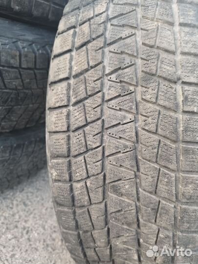 Bridgestone Blizzak DM-V1 235/65 R17