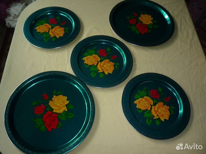 Жестяные подносы 90 - х годов