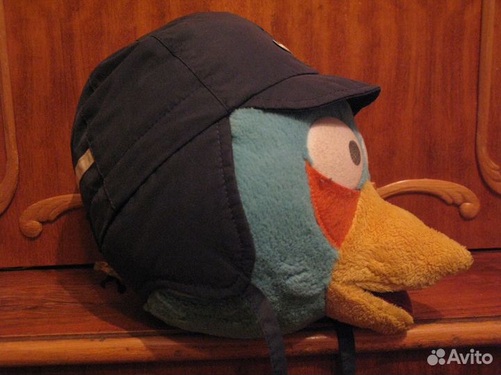 Шапка на весну - осень непродуваемая Reima тec