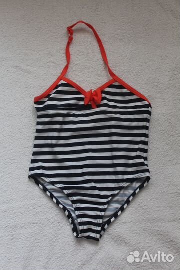Купальник для девочки 104 новый