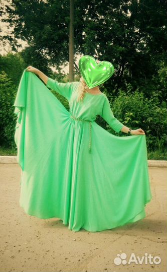 Вечернее платье