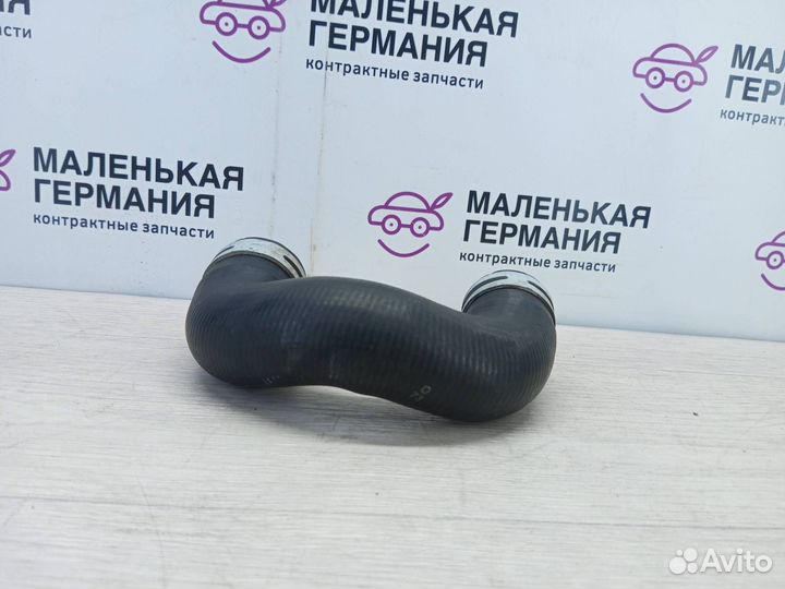 Патрубок охлаждения Mercedes-Benz C W205