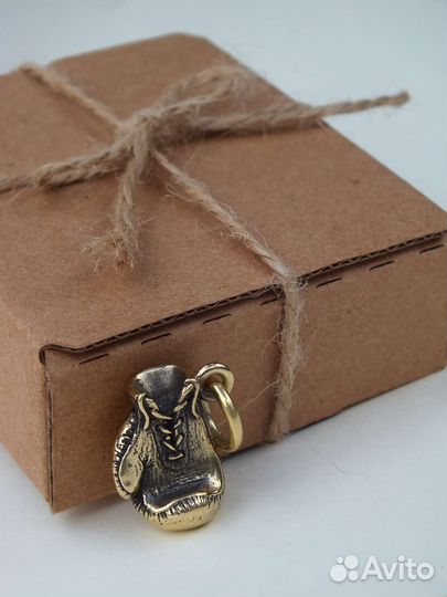 Брелок на ключи