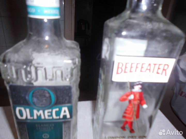 Продаю банки, бутылки и стопки. Кружки пивные