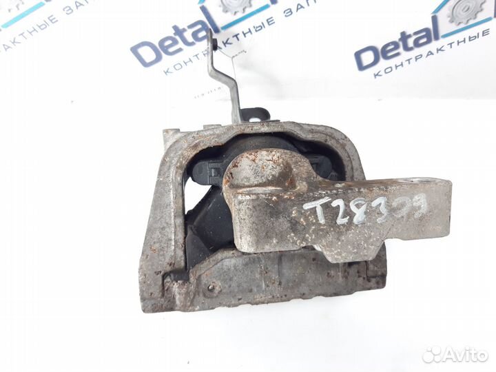 Подушка двигателя Skoda Octavia A5 1.9 TDI BKC