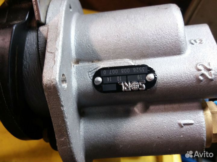 Кран ручника камаз