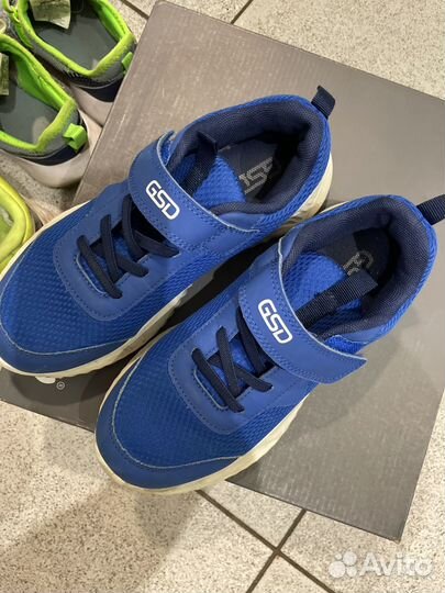 Цена за три пары Кроссовки 34-35