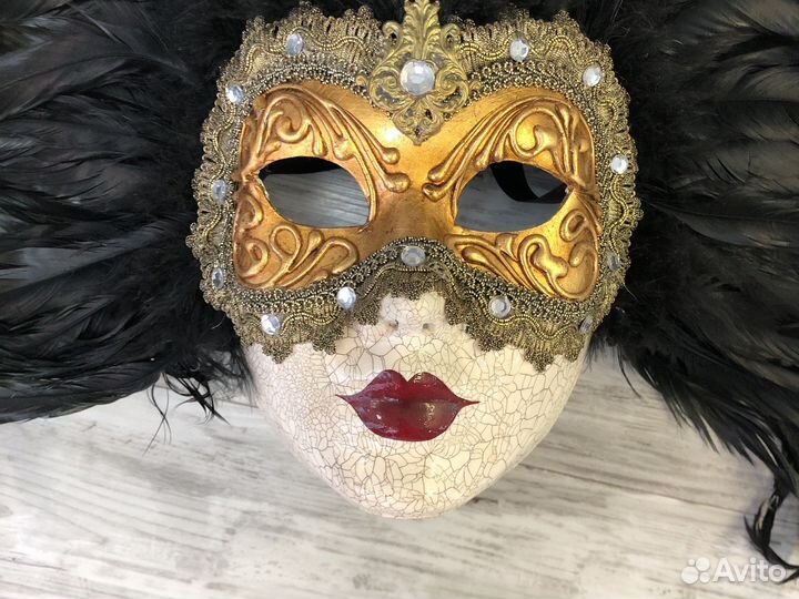 Маска интерьерная Италия