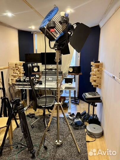 Стойка для светового оборудования