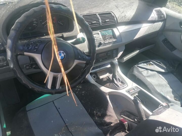 BMW X5 4.4 AT, 2000, битый, 374 000 км
