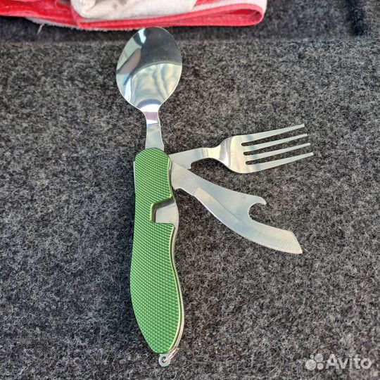 Набор столовых приборов