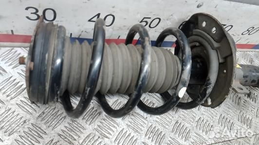 Стойка передняя левая nissan X-trail T32 (NNP12K501)