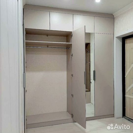 Шкафы на заказ / Бесплатный выезд и замер