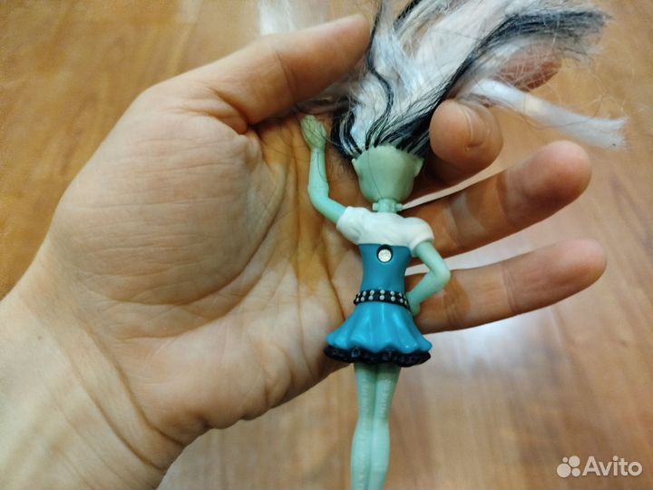 Кукла монстер хай от McDonald's