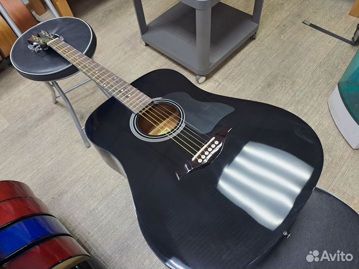 Гитара акустическая дредноут чёрная