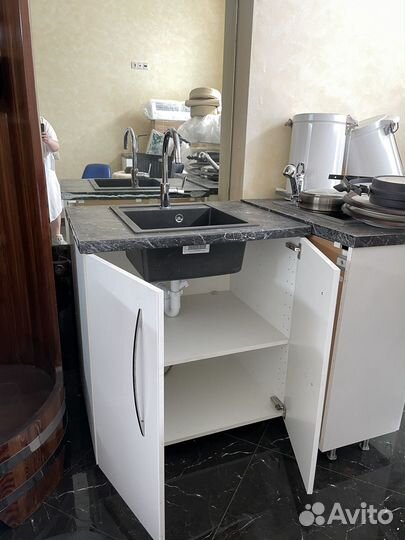 Тумба с раковиной