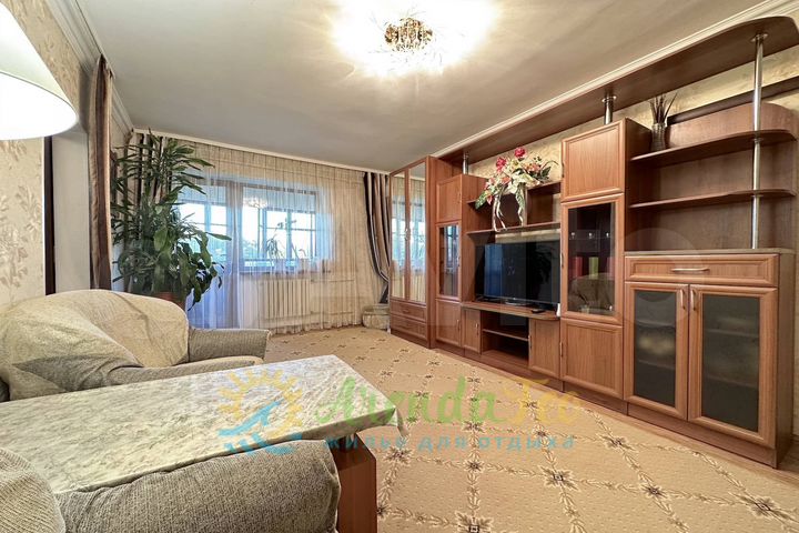 2-к. квартира, 41 м², 4/4 эт.