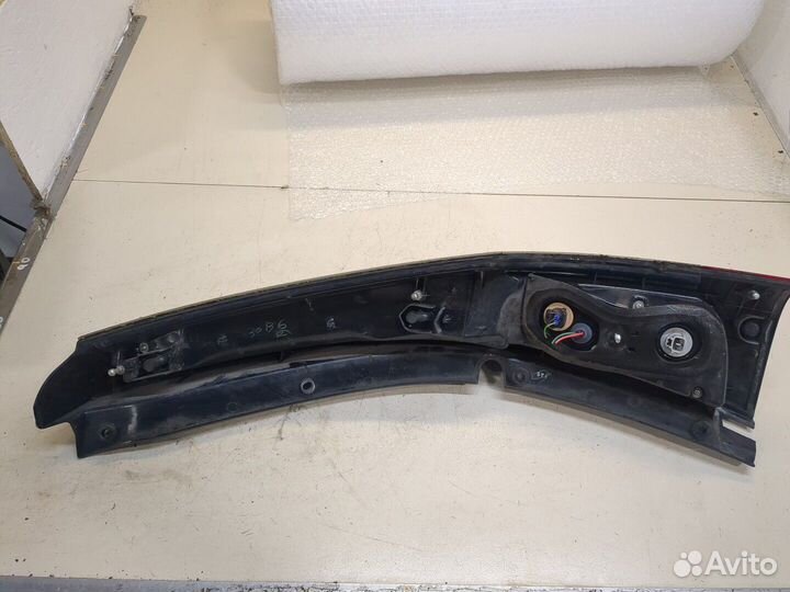 Фонарь (задний) левый Mitsubishi Grandis