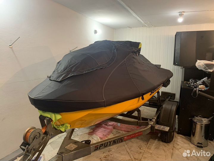 Чехол для гидроцикла транспортировочный