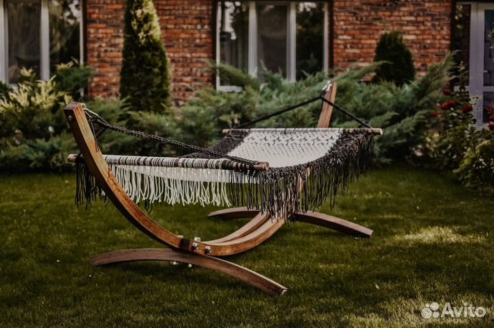 Гамак из дерева