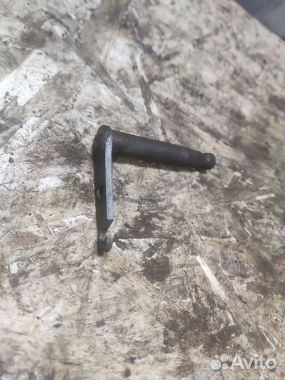 Вал педали тормоза Восход 1/2