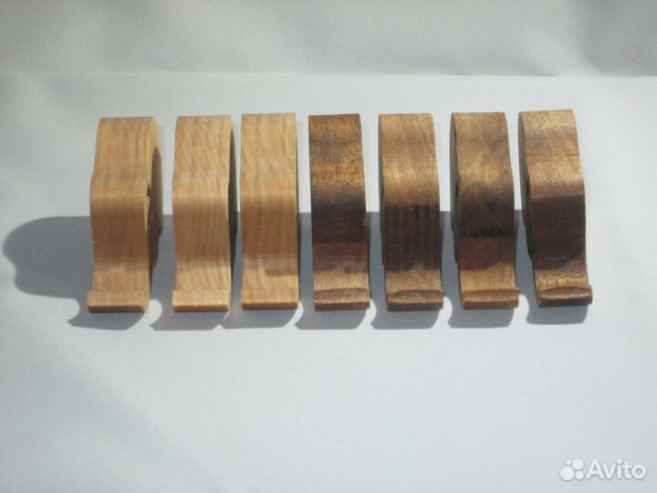 Подставка для телефона из дерева