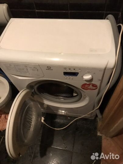 Стиральная машина indesit wiue10