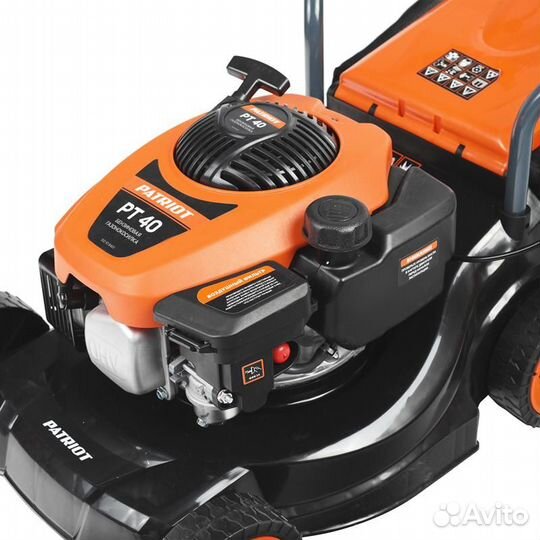 Газонокосилка бензиновая несамоходная Patriot PT 4