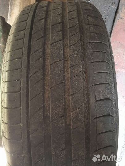 Nexen Classe Premiere CP672A 2.25/55 R17