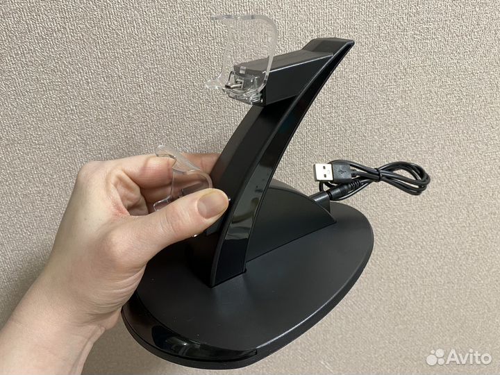 Playstation 4 PS4 Slim 500 gb + 5 игр на дисках