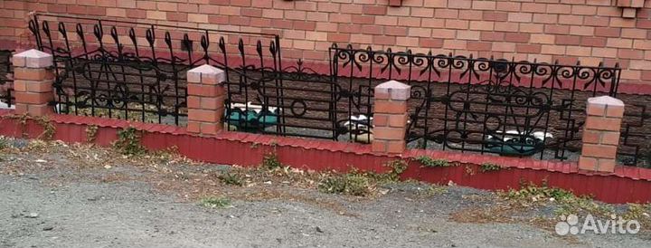 Кованые решетки на окна