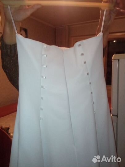 Свадебное платье 44 46 бу