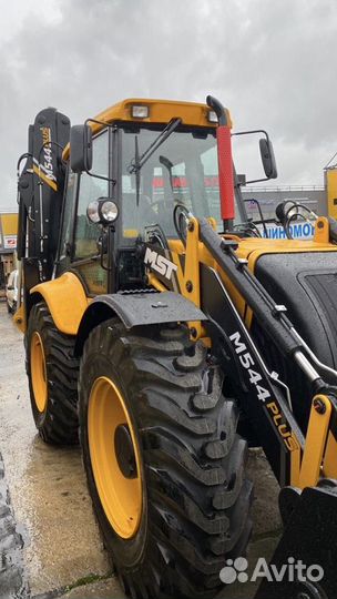 Экскаватор-погрузчик MST M544, 2023