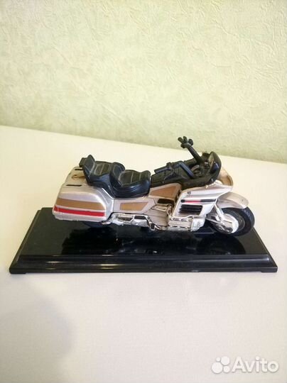 Модель мотоцикла Honda Gold Wing SE