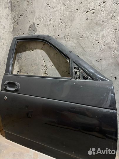 Дверь передняя правая ваз priora