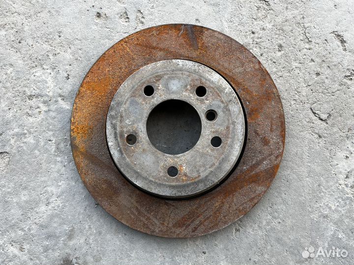 Тормозной диск bmw 5 e60/e61