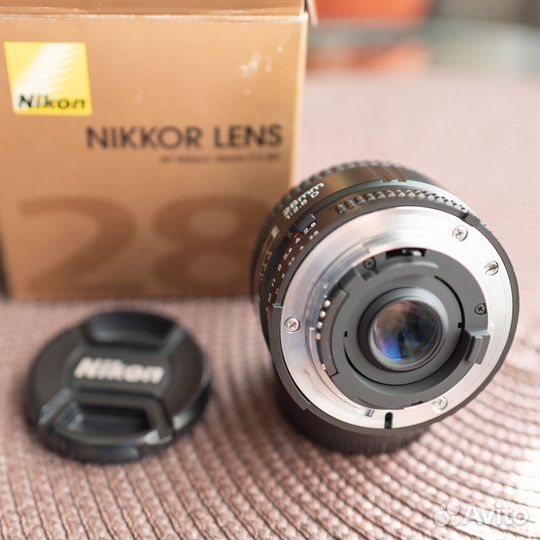 Nikon AF Nikkor 28mm 1:2.8D МК серия