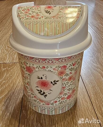 Мусорное ведро