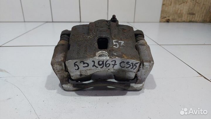 Суппорт передний левый (Changan CS35)